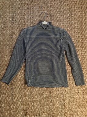 Gantos Women's Black and Gray Ribbed Mock Neck Top
